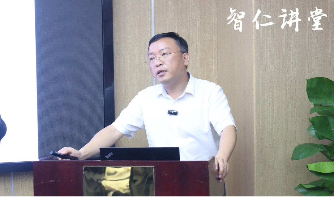 智仁讲堂 | 2024年第十四期《三年过渡期 企业应有为而治！》