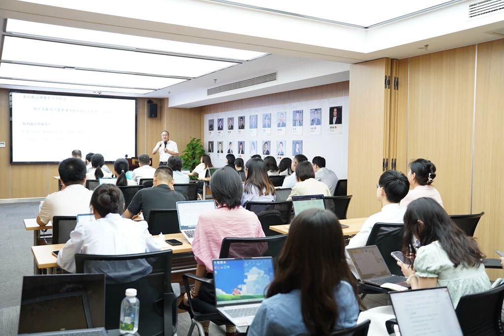 智仁新闻 | 汇聚青年之力，奏响时代强音——浙江智仁律师事务所青年律师暨新入职员工培训活动举办