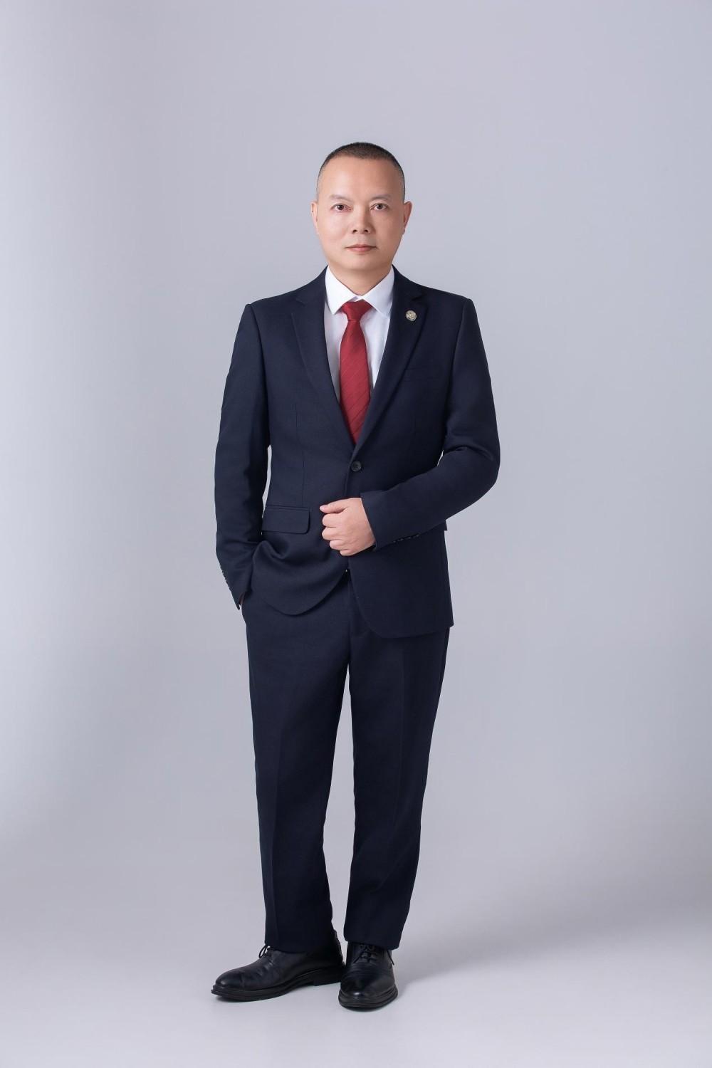 汤云周