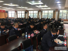 智仁所张晨可、陈志远律师为市环保监察系统授课
